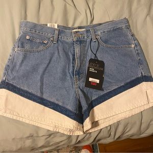 Levi Mom Shorts